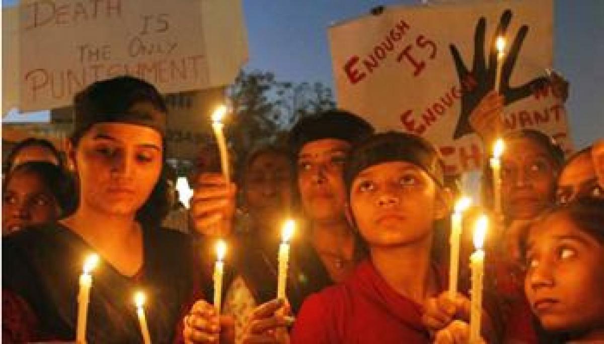 Dec 16 gangrape: Victims parents to hold protest at Jantar Mantar